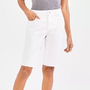 NWT Macy’s Style & Co 16 Bermuda Shorts Raw Hem White Tummy Control Curvy